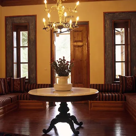 Chatzigaki Manor Hotel Pertoúlion